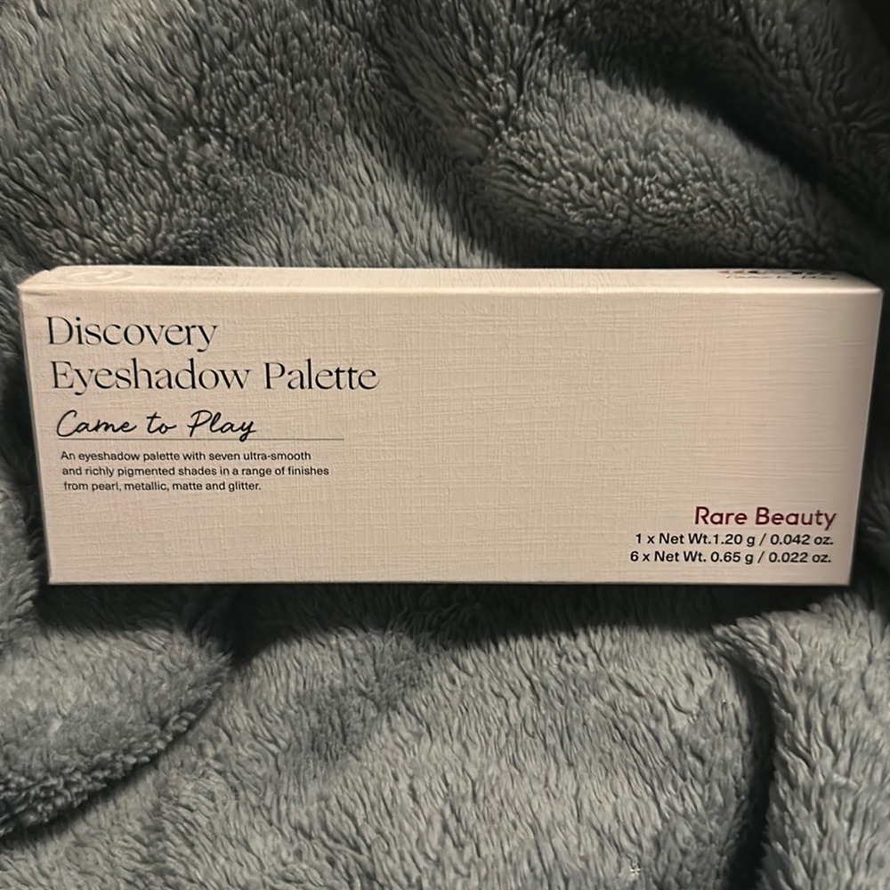 Rare beauty eyeshadow palette